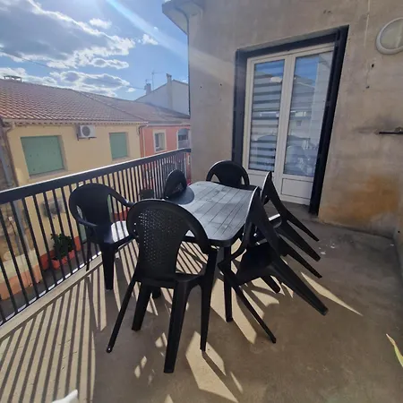 アパート Beaux Souvenirs ブジャン・シュル・リブロン