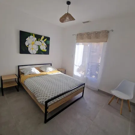 Beaux Souvenirs アパート