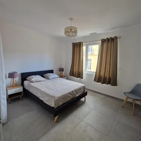 Beaux Souvenirs アパート